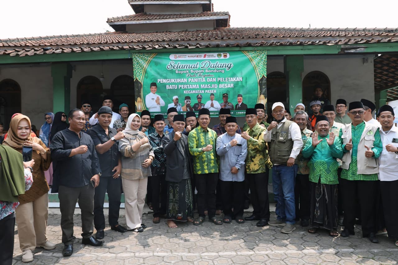 *Bupati  Bandung, Wujudkan Impian Warga Paseh Masjid Besar di Bangun 