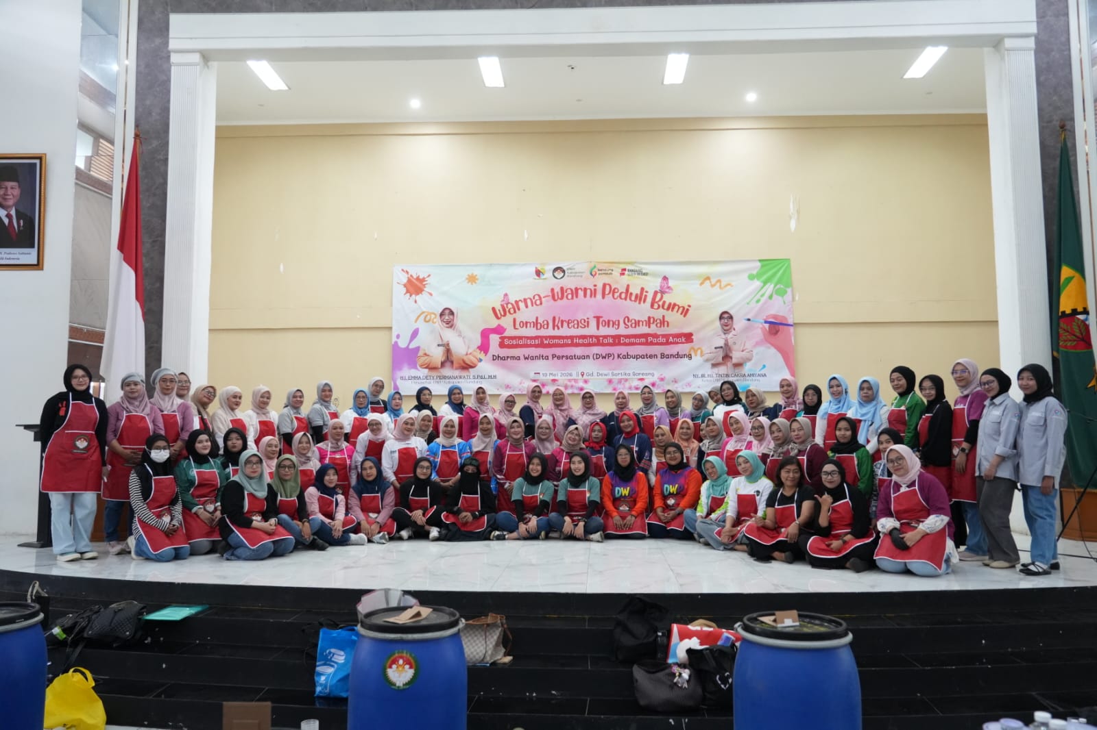 Kreatif dan Edukatif, DWP Kabupaten Bandung Gelar Lomba Melukis Tong Sampah Organik