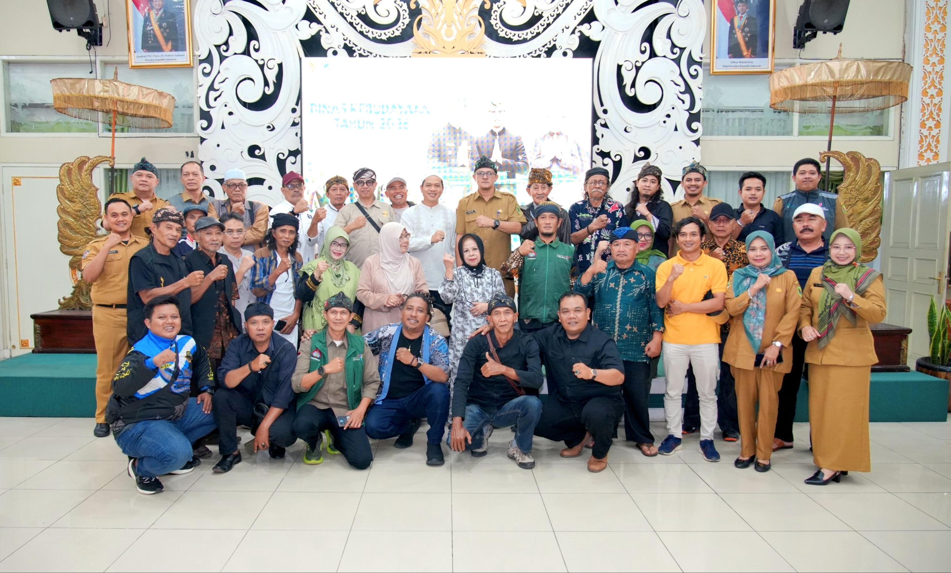 KDS Daftarkan 4.150 Seniman Bandung ke BPJS Ketenagakerjaan dan Dorong Pentas di Hotel