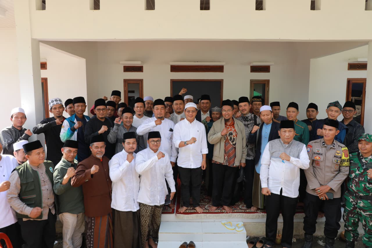 Bupati Bandung Dorong Kemandirian Ekonomi dan Ciri Khas Pesantren