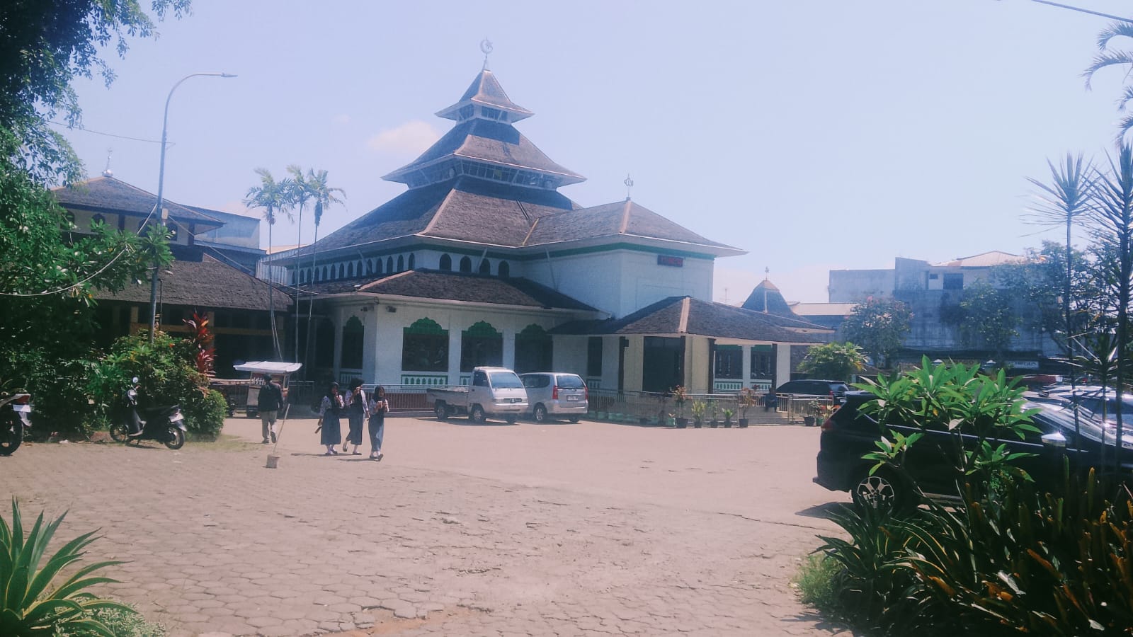 Menelusuri Sejarah Masjid Agung Majalaya