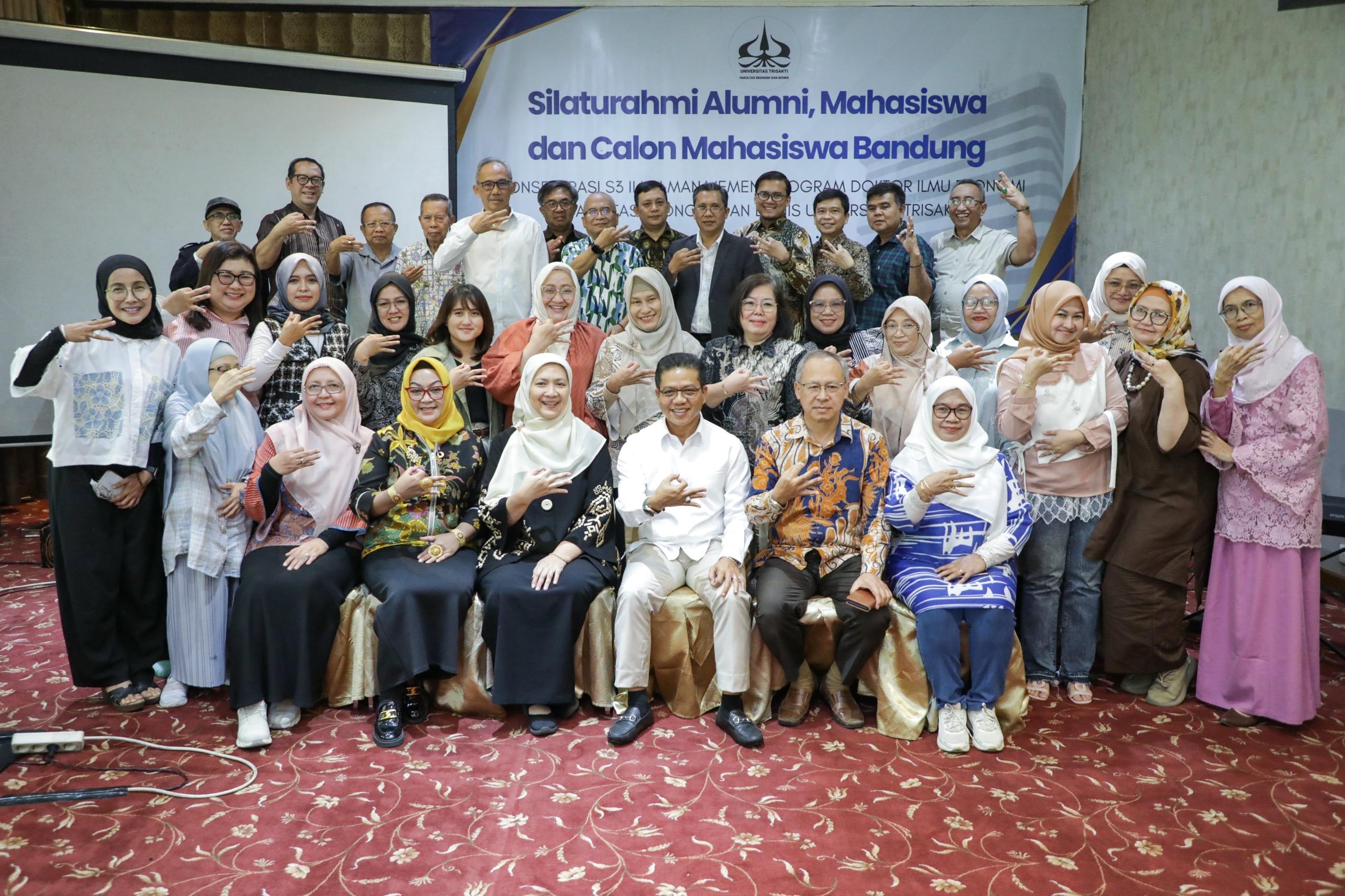 KDS Terima Amanah Ketua IKA Trisakti Jabar