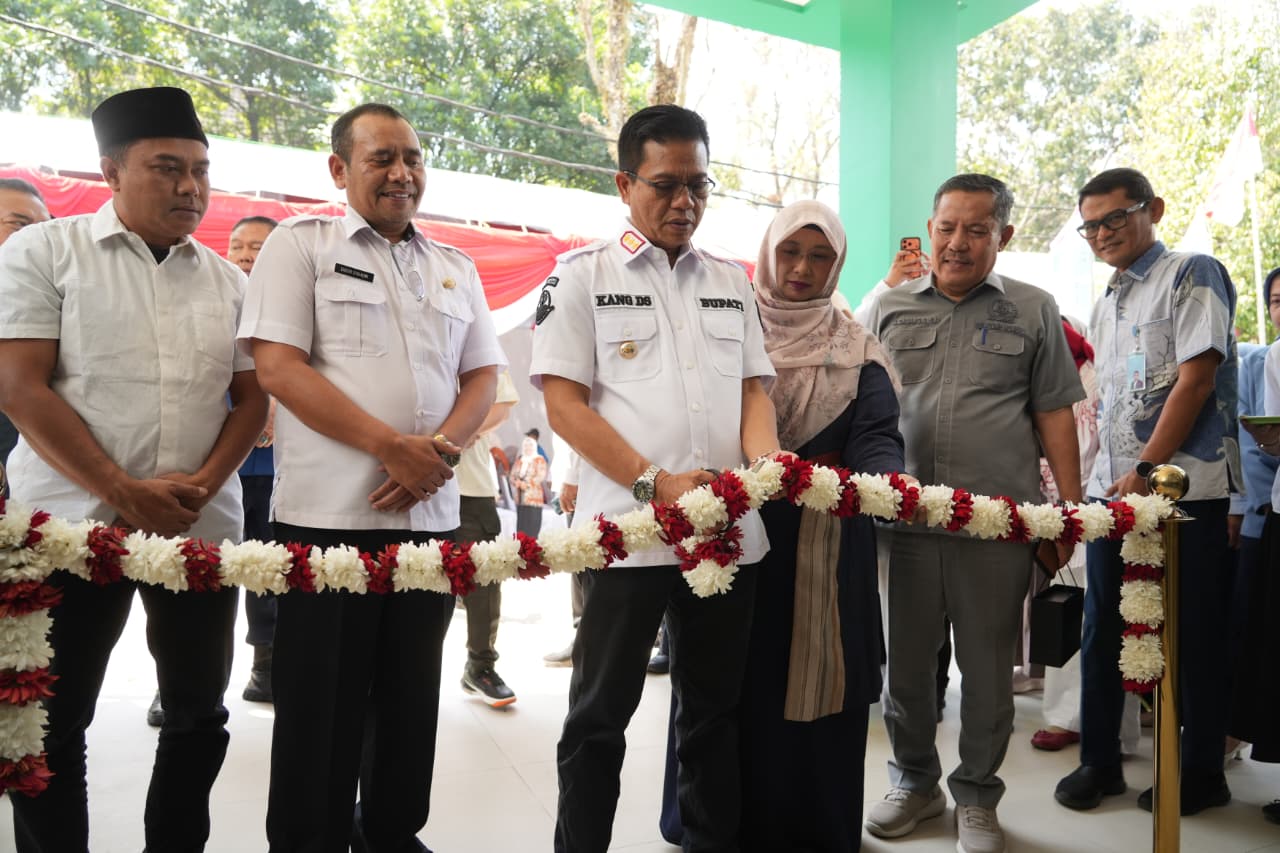 Pemkab Bandung Luncurkan Aplikasi Toko Digital Bedas